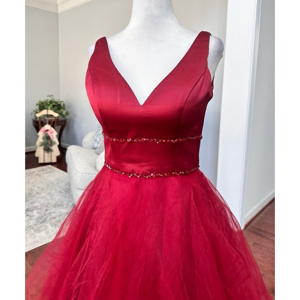 Mori Lee by Madeline Gardner Red Beaded Waist Plunge Cocktail Formal Dress - Picture 5 of 10